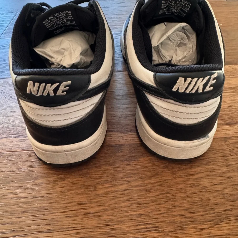 Nike Dunk Low Black White Panda - Picture 4 of 7